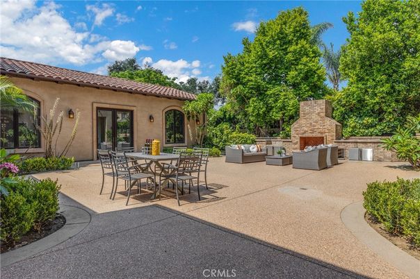 Backyard, Exterior, Fireplace
