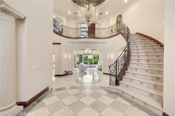 Chandelier, Interior, Recessed Lighting