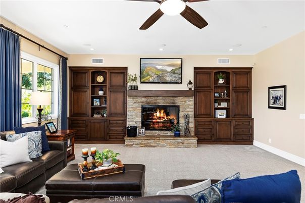Fireplace, Interior, Living room, Recessed Lighting