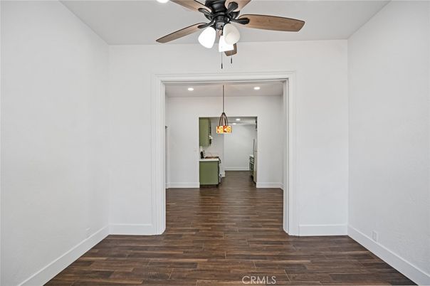Interior, Pendant Lights, Recessed Lighting, Wood Texture Flooring