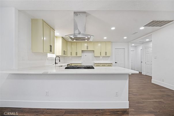 Interior, Kitchen, Pendant Lights, Recessed Lighting, Wood Texture Flooring