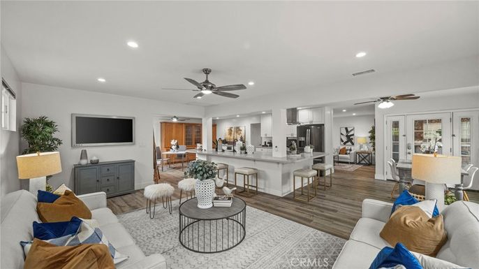 Dining room, Interior, Kitchen, Living room, Recessed Lighting, Wood Texture Flooring