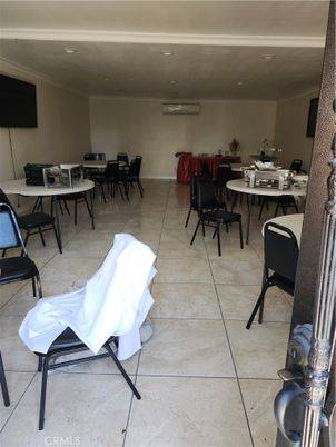 Dining room, Interior