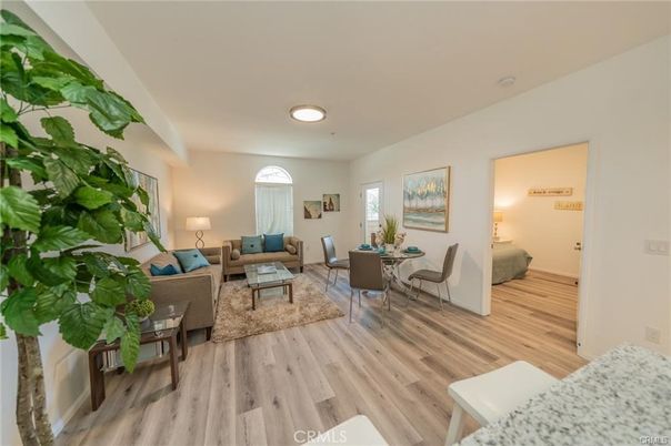 Dining room, Interior, Living room, Recessed Lighting, Wood Texture Flooring