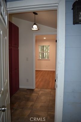 Interior, Pendant Lights, Recessed Lighting, Wood Texture Flooring
