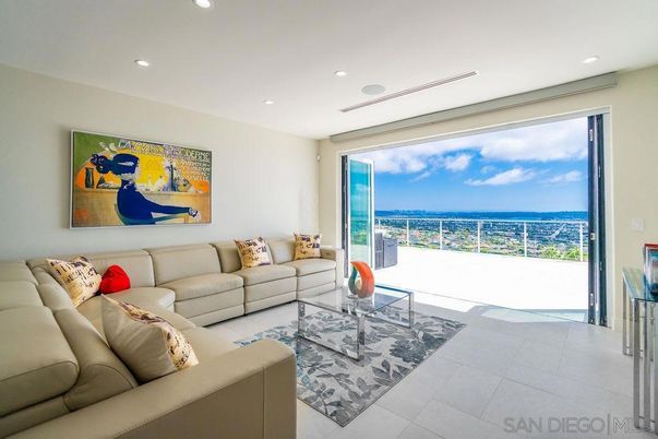 Interior, Living room, Recessed Lighting, Water