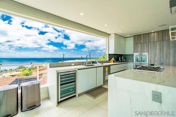 Interior, Kitchen, Recessed Lighting, Stainless Steel Appliances, Water