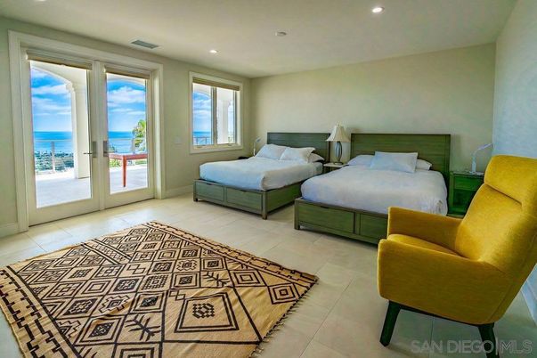 Bedroom, Interior, Recessed Lighting, Water