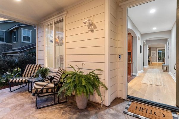 Exterior, Recessed Lighting