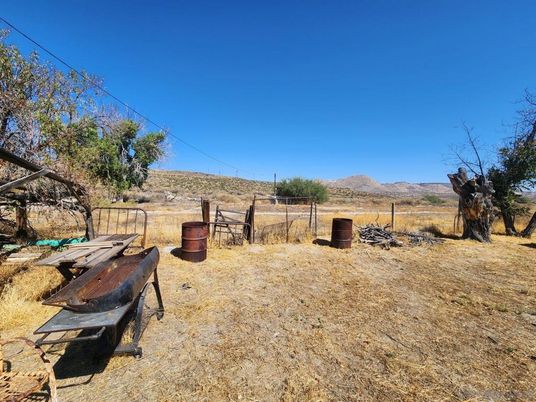 Backyard, Exterior, Hot Tub