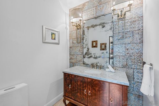 Bathroom, Interior