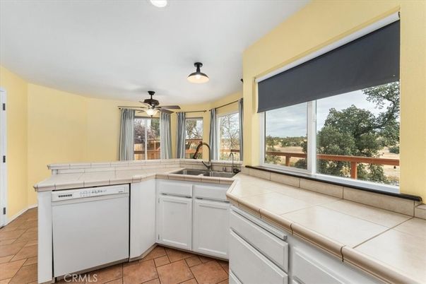 Interior, Kitchen, Recessed Lighting, Tile Countertops