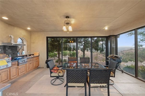 Dining room, Interior, Recessed Lighting, Sun Room