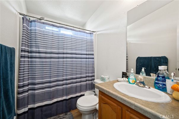 Bathroom, Interior, Tile Countertops