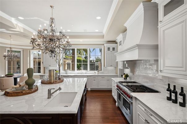 Chandelier, Interior, Kitchen, Recessed Lighting, Wood Texture Flooring