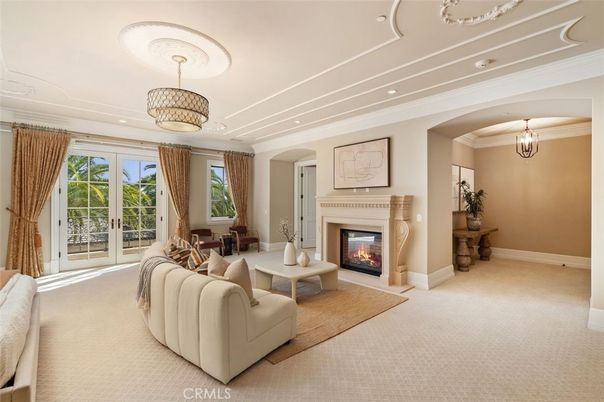 Chandelier, Fireplace, Interior, Living room, Recessed Lighting