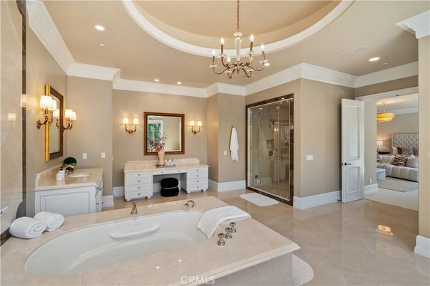 Bathroom, Bedroom, Glass Shower, Interior, Pendant Lights, Recessed Lighting