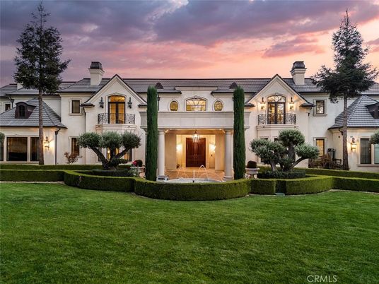 Backyard, Exterior, Facade, French Provincial