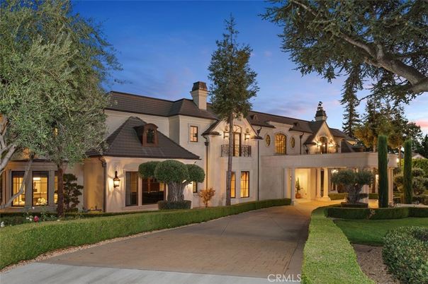 Backyard, Exterior, Facade, French Provincial