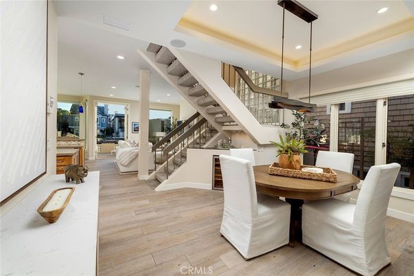 Dining room, Interior, Living room, Pendant Lights, Recessed Lighting, Wood Texture Flooring