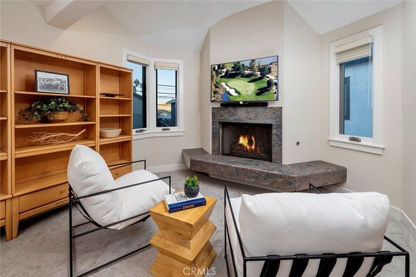 Fireplace, Interior, Living room