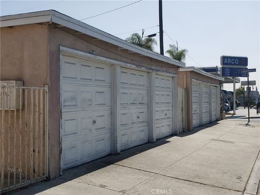 Detached Garage, Exterior