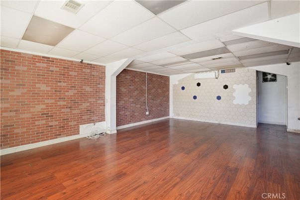 Empty room, Interior, Stone Walls, Wood Texture Flooring