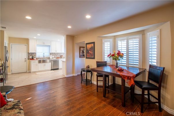 Dining room, Interior, Kitchen, Recessed Lighting, Wood Texture Flooring