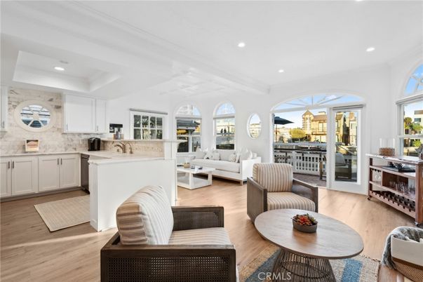 Interior, Kitchen, Living room, Recessed Lighting, Wood Texture Flooring