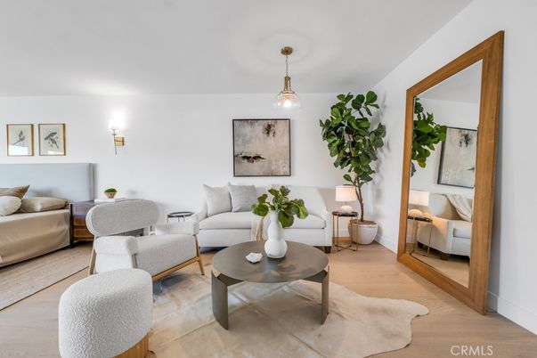 Interior, Living room, Pendant Lights, Wood Texture Flooring