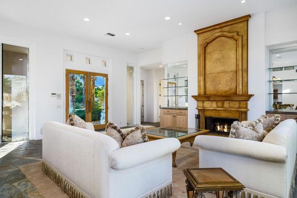 Fireplace, Interior, Living room, Recessed Lighting