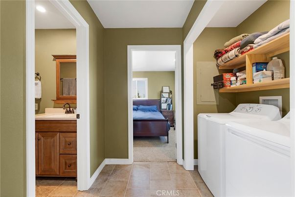 Interior, Recessed Lighting, Washer