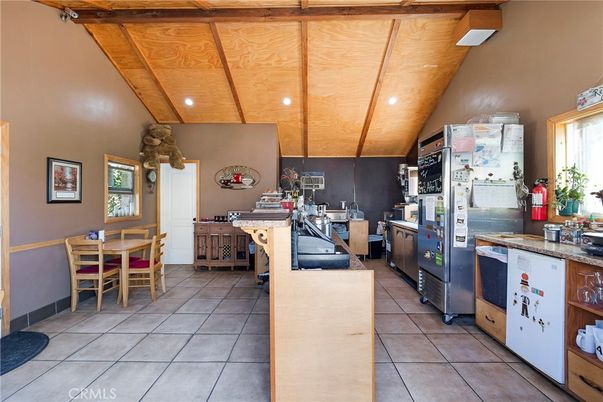 Dining room, Interior, Kitchen, Recessed Lighting, Wooden Beams, Wooden Ceilings