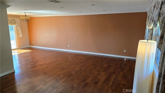 Chandelier, Empty room, Interior, Recessed Lighting, Wood Texture Flooring