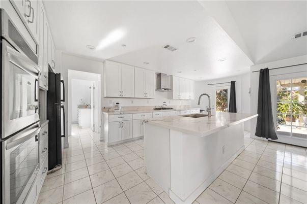 Interior, Kitchen, Marble, Recessed Lighting