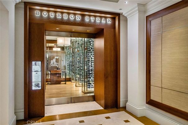 Interior, Pendant Lights, Recessed Lighting, Wine Storage