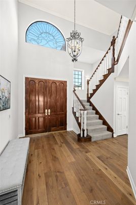Chandelier, Interior, Wood Texture Flooring