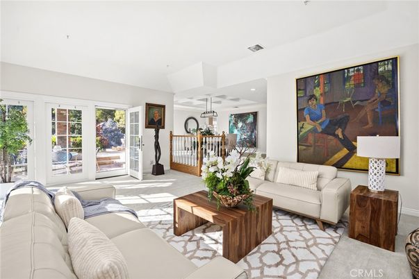 Chandelier, Interior, Living room, Recessed Lighting