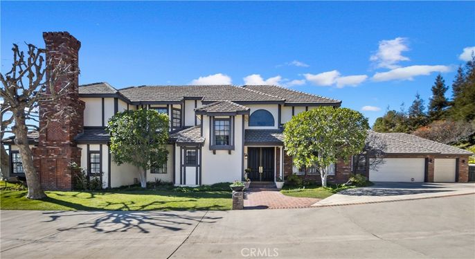 Attached, Detached Garage, Exterior, Facade, Mediterranean