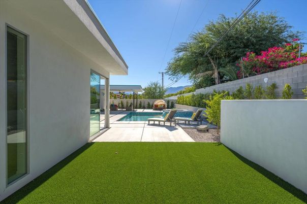 Backyard, Exterior, Pool