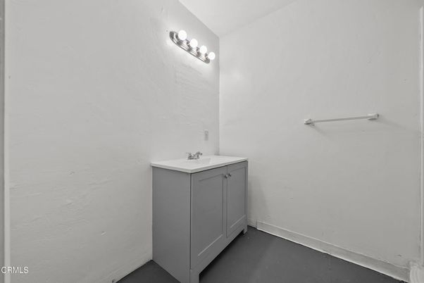 Bathroom, Empty room, Interior