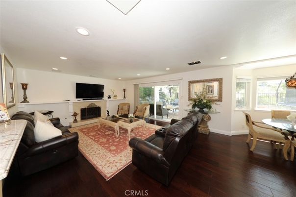 Dining room, Interior, Living room, Recessed Lighting, Wood Texture Flooring