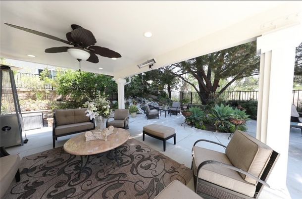 Exterior, Recessed Lighting