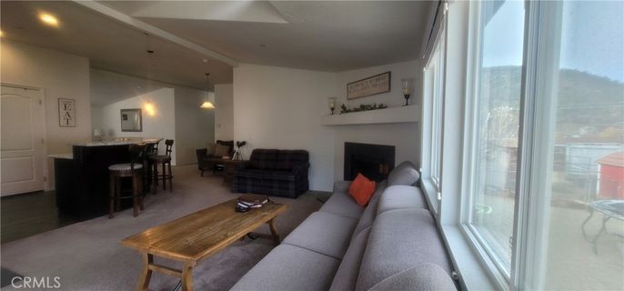 Fireplace, Interior, Living room, Pendant Lights, Recessed Lighting