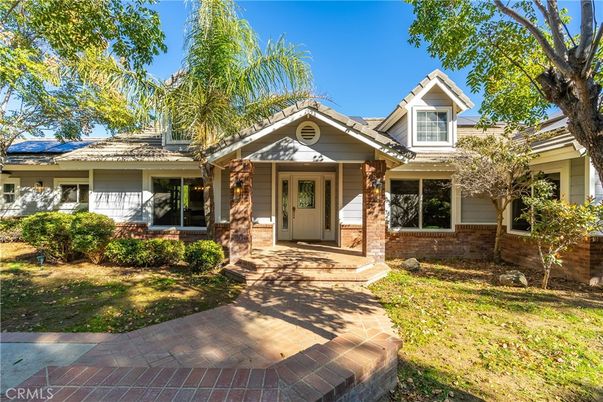 Exterior, Facade, American Craftsman