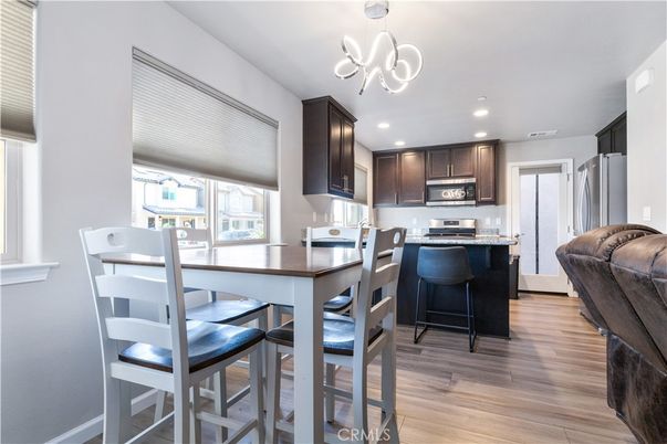 Dining room, Interior, Kitchen, Pendant Lights, Recessed Lighting, Wood Texture Flooring