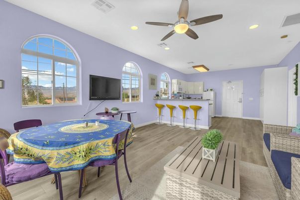 Dining room, Interior, Kitchen, Recessed Lighting, Wood Texture Flooring