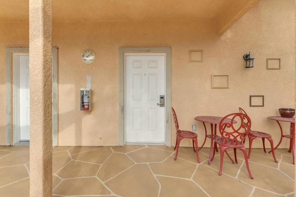 Dining room, Interior