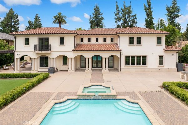 Backyard, Exterior, Facade, Pool, Mediterranean