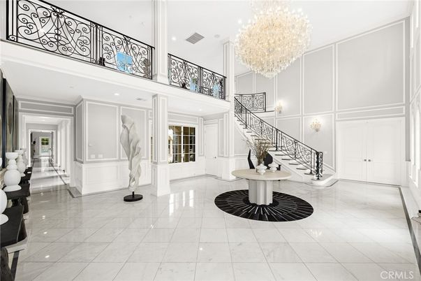 Chandelier, Interior, Marble, Recessed Lighting